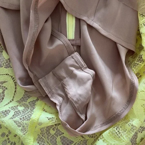 NWT For Love & Lemons Tati Lace Dress with Contrast Exposed Bodice Size XS - Picture 5 of 15